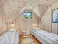 "Niesina" - 600m to the Fjord