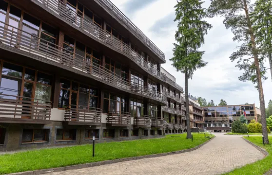 瑞皮諾阿茲姆公園 Spa 酒店