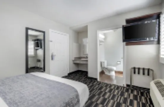 SureStay Hotel by Best Western Beverly Hills West La Hotels near Los Angeles County Museum of Art