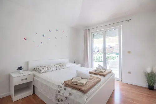 Apartments Pero
