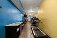 Quality Inn - Gym