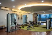 Stylish 4BR Near Paradigm Mall, Pool, Free Parking