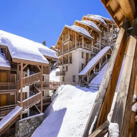 Apartment in Vars with Mountain Views & Pool