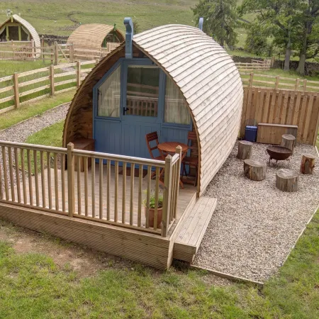 Pet-friendly Lakeside Cabin.