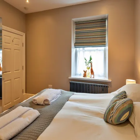 Apartment in Buxton Old Post Office, No deposit
