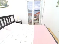 Apartments Nodilo - Standard One Bedroom Apartment with Balcony and Sea View (Apt 2) - Wifi