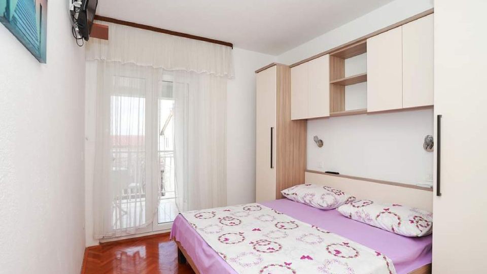 Apartments Pezo - Studio with Balcony and Sea View