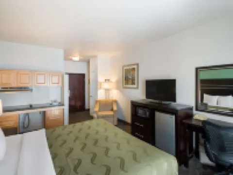 Quality Inn & Suites Salt Lake City Airport West Hotels in der Nähe von Flughafen Salt Lake City