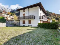 Holiday Home Val di Ledro near Lake