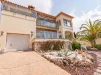 Apartment in Rosas with Private Pool & Bay View
