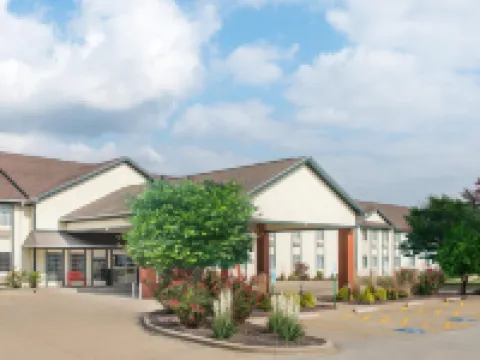 Ramada by Wyndham Springfield North Hoteles en Springfield