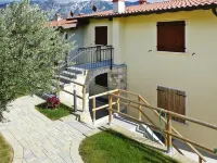 Apartment in Tignale with Lake Garda Views Hotels in Tignale