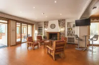 Auberge de Jeunesse HI Valdeblore - le Chalet Hotels in Roubion