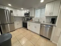 Terrazzo Terrace-1Br and 1 Block from Ocean Casino!