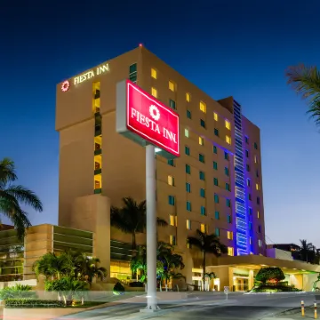 Fiesta Inn Tuxtla Gutierrez Hotels near Plaza Bonampak