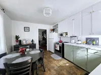 Refreshing home with WiFi, AC, fireplace in marvelous Heart of Yadkin Valley Hotels in Yadkin County