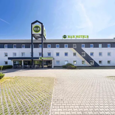 B&B Hotel Leipzig-Schönefeld Hotels near Heiterblick