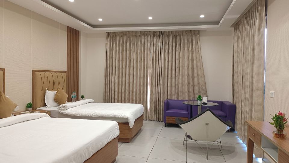 The Prince Zenq Xpress Resortt Rohtak