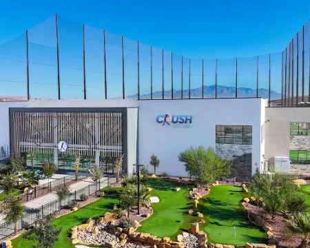 紅色遮陽篷的雪峽谷度假勝地#13 艾文斯酒店