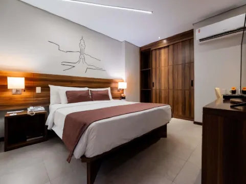 貝倫大道美居酒店