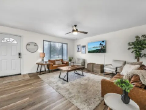 Game Room.Grill.Patio - Spacious 5Br Getaway! Ξενοδοχεία στην πόλη Berea
