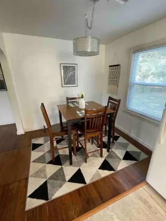 James’ Modern Cheerful Home!