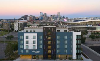 Courtyard by Marriott Denver Downtown West