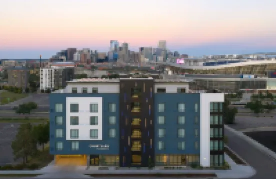 Courtyard by Marriott Denver Downtown West デンバーのホテル