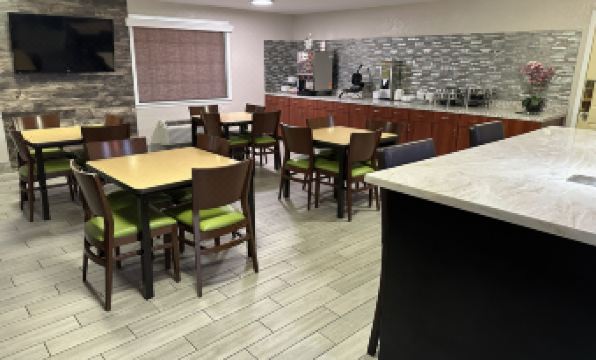 Red Roof Inn & Suites Marysville