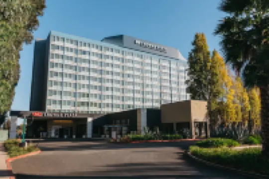 Crowne Plaza SAN FRANCISCO AIRPORT by IHG Hotel a 