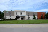 Holiday Inn Express & Suites RALEIGH DURHAM AIRPORT AT RTP by IHG - 3-Star