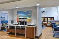 Hampton Inn & Suites Clearwater/St. Petersburg-Ulmerton Rd - breakfast