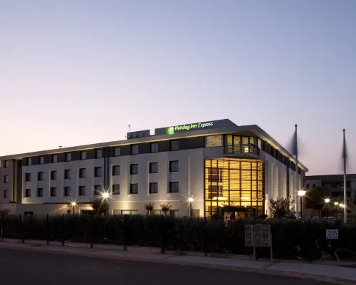 Holiday Inn Express TOULOUSE AIRPORT by IHG Hotels in Blagnac