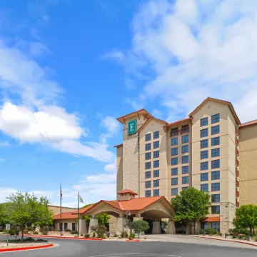 Embassy Suites by Hilton San Marcos Hotel Conference Center Hotels near Tanger Outlets San Marcos