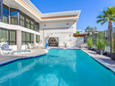 Holiday Inn Express NEWPORT BEACH by IHG Hotels in Newport Beach