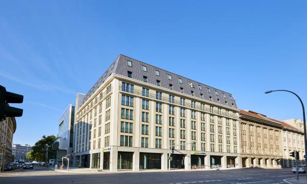 Holiday Inn Express Berlin - Alexanderplatz by IHG