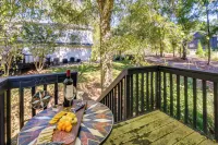 Clemson Game Day Cottage w/ Fire Pit - 3 estrellas