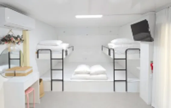 Brousseau Glamping N Caravan