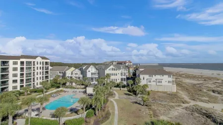 207 Summerhouse by AvantStay Beachfront Community w Ocean Views