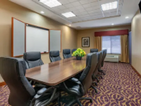 Comfort Suites Urbana Champaign, University Area Hotels in Urbana