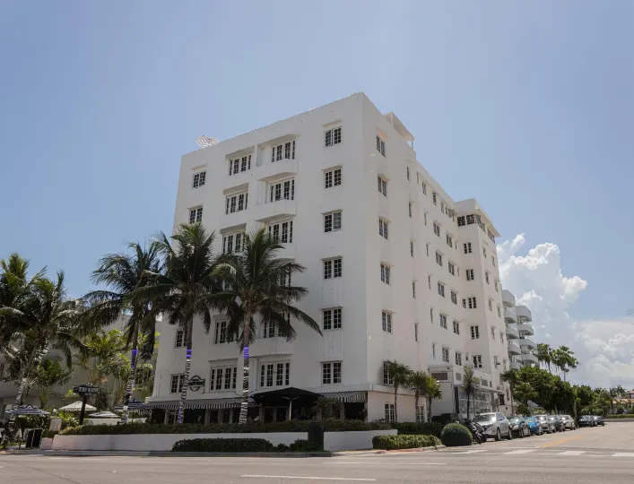 Hotel Croydon Miami Beach