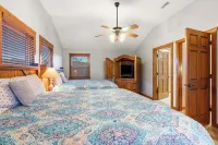 Kemper's Duet Cabins