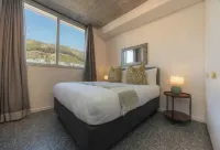 วันฮันเดรด ออน เอ็ม - ฟลูเอนต์ เซอร์วิส อพาร์ตเมนต์ โรงแรมใน