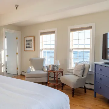 The Beach House Inn