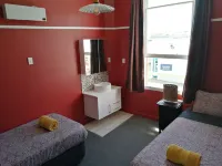 The Duke Hostel Hotel a Greymouth