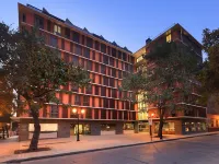 Novapark Hotels near Chilean National Library