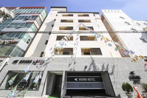Hound Hotel Gimhae Samgye - Desayuno