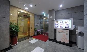 장성군 광주 하남 썸 호텔(Gwangju Hanam Some Business Hotel) 2성급 호텔 수영장