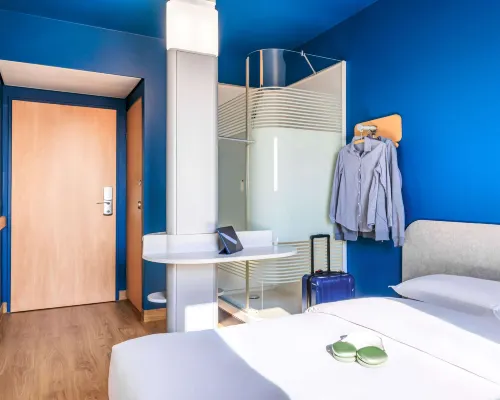 Ibis Budget Lausanne Bussigny Hotels near Bassenges