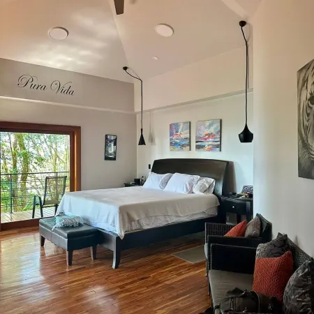 Luxurious Rainforest Retreat in Drake Bay, Osa, Costa Rica